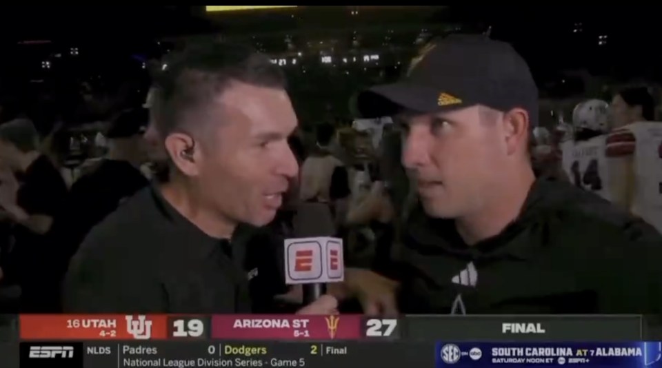 Read more about the article Arizona State coach disappears into wild crowd of students mid-interview after stunning upset