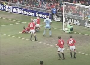 Read more about the article Still feel sick – I played in horrendous Manchester United game that should have been called off