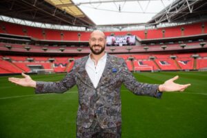 Read more about the article ‘He can’t escape’ – Tyson Fury reopens door to Anthony Joshua fight with bizarre new deadline