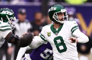 Read more about the article Aaron Rodgers joins rare list to make NFL history but fans point out New York Jets QB in London