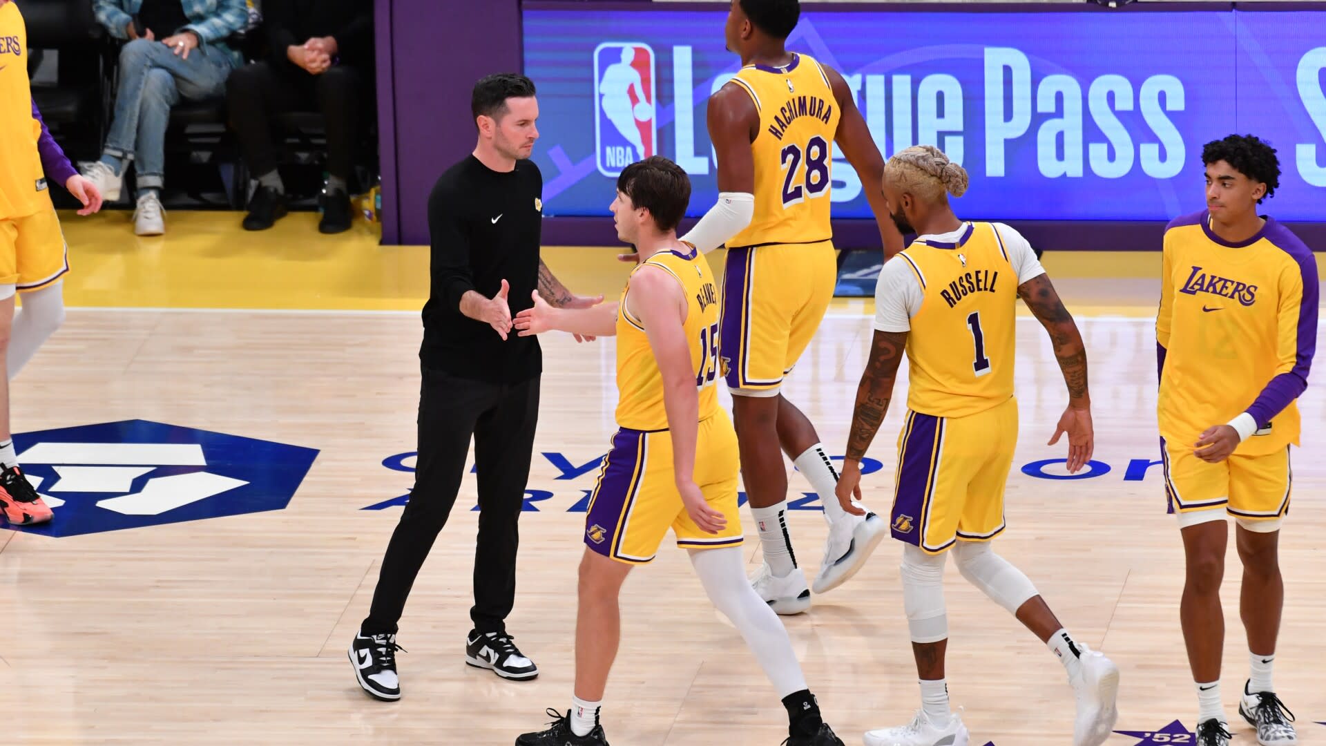 You are currently viewing J.J. Redick’s complaint out of Lakers’ opener: Why are we playing with brand new basketballs?