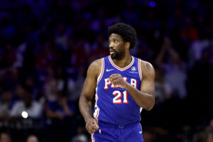 Read more about the article 76ers star Joel Embiid to be held out of preseason due to left knee injury management