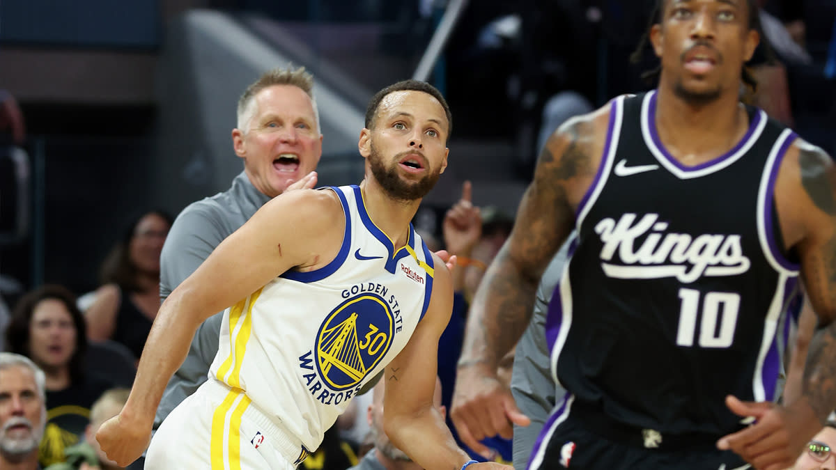 You are currently viewing Steph exits Warriors-Kings preseason game after jamming finger