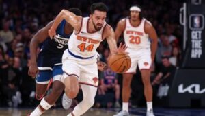 Read more about the article Knicks’ Landry Shamet suffers serious injury in preseason win; how it could affect roster