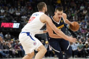 Read more about the article Clippers focusing on how to slow down Nuggets center Nikola Jokic