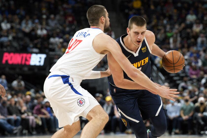 You are currently viewing Clippers focusing on how to slow down Nuggets center Nikola Jokic