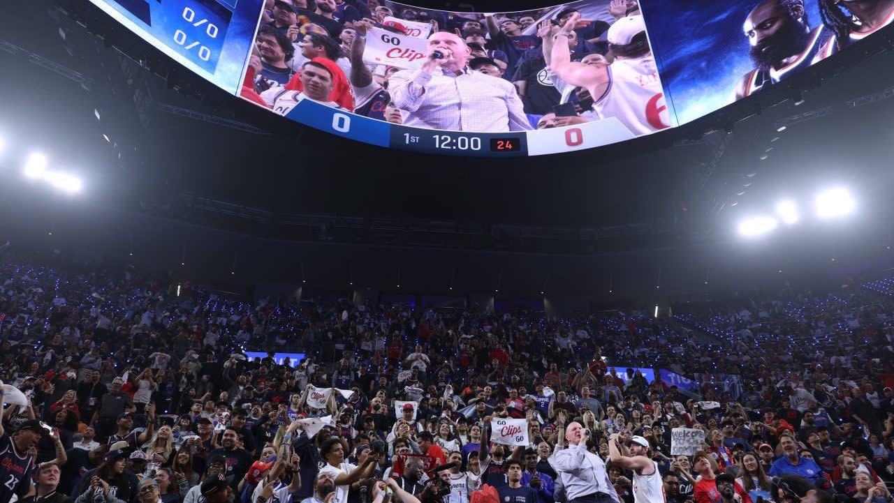 You are currently viewing Intuit Dome Opens With Clipper Foes up Against The Wall