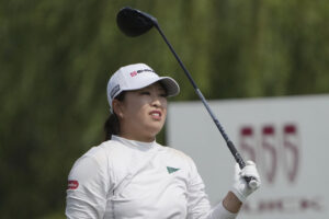 Read more about the article Saigo of Japan leads by one stroke after three rounds of LPGA event in China