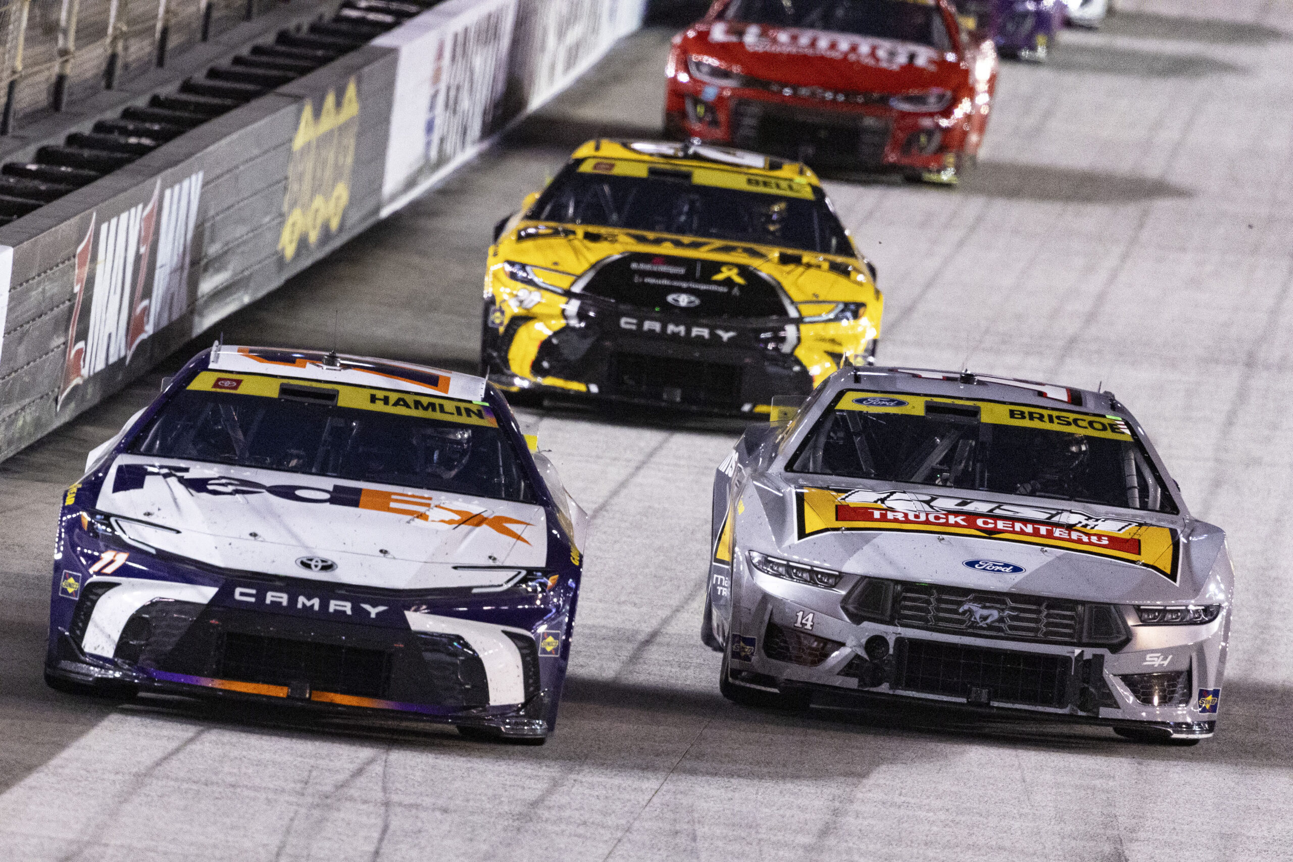 You are currently viewing NASCAR season hits final 6 weeks under shadow of antitrust lawsuit filed by 2 of its teams