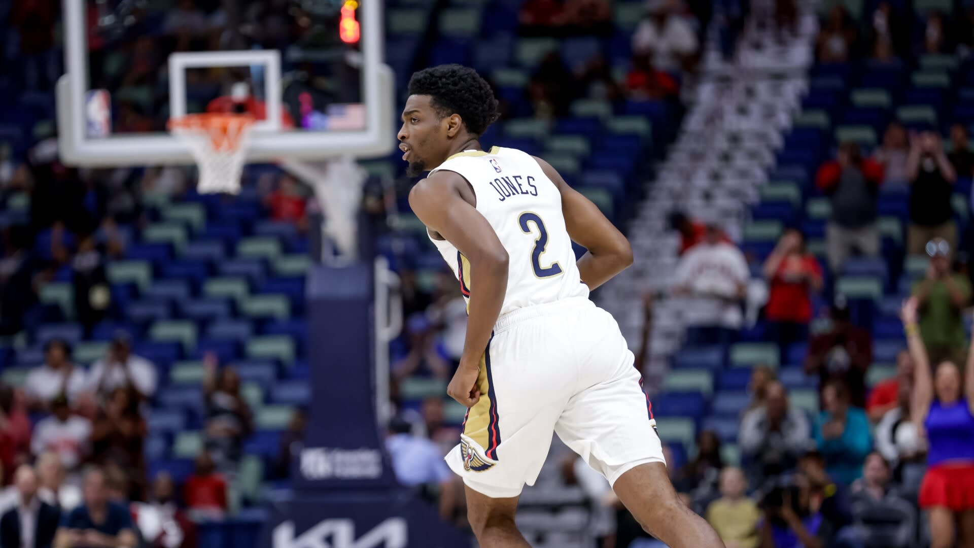 You are currently viewing Pelicans’ starting center this season is… 6’8″ Herbert Jones?