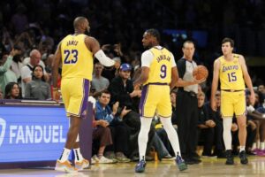 Read more about the article LeBron and Bronny James make NBA history in Lakers season opener