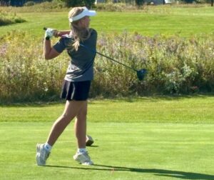 Read more about the article Two Big Northern girls golf teams win regional titles, now aim for state