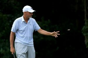 Read more about the article Rocco Rolling: Mediate posts a 66 to tie Bob Estes for Constellation Furyk & Friends lead