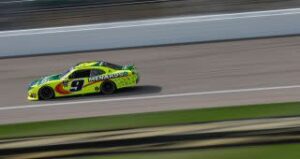 Read more about the article NASCAR fines two Xfinity Series teams for lug-nut violations at Kansas Speedway