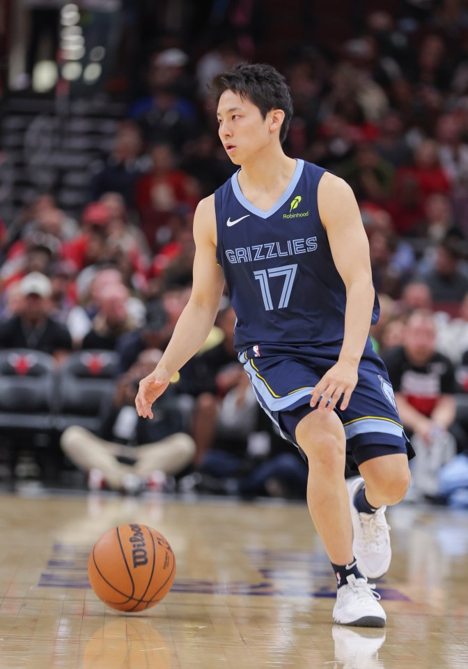 Read more about the article Japanese born player makes NBA roster while learning English from Michael Jordan’s ‘Last Dance’