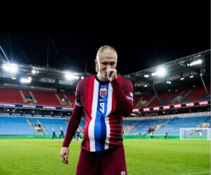 Read more about the article Erling Haaland to become a dad and enter new race with Martin Odegaard after surprise announcement