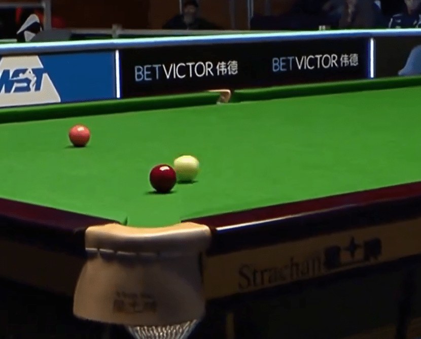 You are currently viewing ‘Never seen that before’ – snooker referee calls rare foul during bizarre Jimmy White win