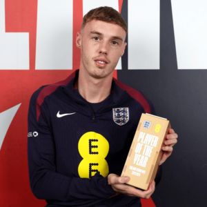 Read more about the article Cole Palmer has wholesome reaction after getting award previously won by David Beckham and Wayne Rooney