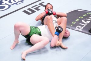 Read more about the article I made my amateur MMA debut alongside my mum – now I’m in the UFC as Dana White’s first female Welsh fighter