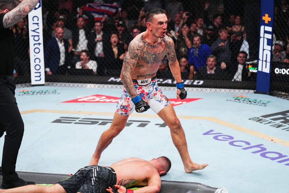 Read more about the article Max Holloway doesn’t move an inch during Ilia Topuria UFC 308 face-off that will give you goosebumps