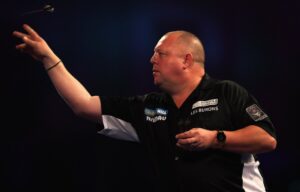 Read more about the article I was a World Darts Championship runner-up before helping deliver Amazon parcels during COVID-19