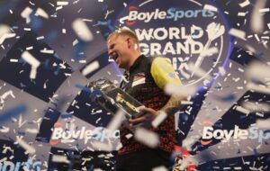 Read more about the article Luke Humphries has wry smile as he responds to taunting fans after shock World Grand Prix of Darts defeat to Mike De Decker