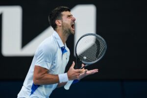 Read more about the article Novak Djokovic was booed relentlessly as he rowed with umpire over Holger Rune rule break