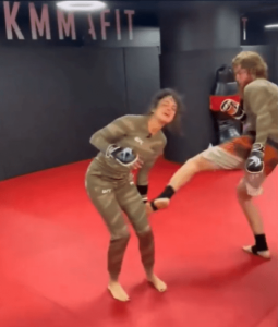 Read more about the article Nina-Marie Daniele screams for translator during ‘terrifying’ training session with scary UFC middleweight