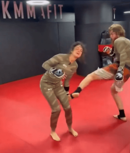 You are currently viewing Nina-Marie Daniele screams for translator during ‘terrifying’ training session with scary UFC middleweight