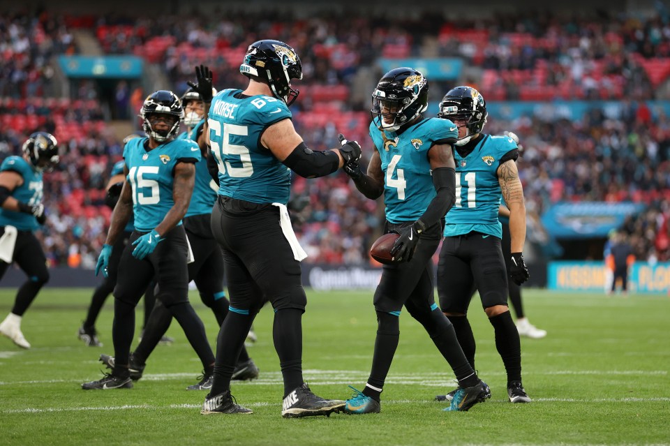 You are currently viewing ‘Let’s keep going’ – Tank Bigsby steals the show at Wembley as Jaguars fight to save Doug Pederson’s job