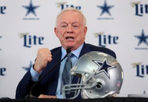 Read more about the article Forget Jerry Jones and his $10 billion Cowboys, Raiders’ Mark Davis is NFL’s worst owner and Davante Adams trade request is icing on cake