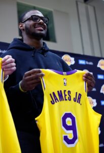 Read more about the article What is Bronny James’ real name? LeBron ‘regrets’ naming son after himself as rookie aims to create his own story in NBA