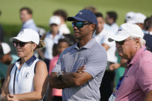 Read more about the article Tiger Woods to skip his holiday tournament in the Bahamas as his back heals