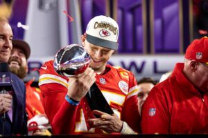 Read more about the article Patrick Mahomes and Chiefs can become first NFL team to achieve this historic record — and no one’s talking about it