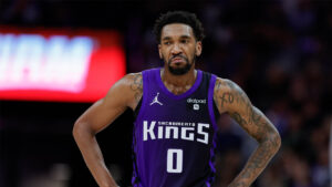 Read more about the article Kings sixth man Monk out at least two weeks with ankle injury