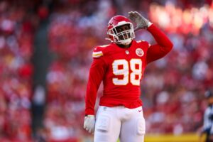 Read more about the article ‘Sue the Panthers!’ – Travis and Jason Kelce’s hilarious reaction to video of Chiefs star catching falling child