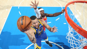 Read more about the article What we learned as Steph’s 36 points power Warriors past Thunder