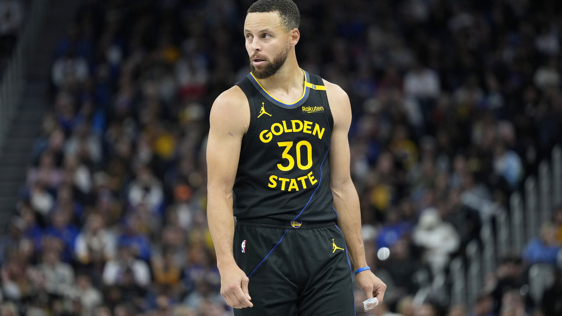 You are currently viewing Warriors vs Clippers Predictions: Odds, Expert Picks, Projected Starting Lineups, Betting Trends and Stats