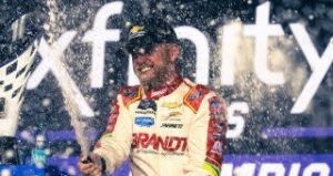 Read more about the article Analysis: Justin Allgaier’s shining moment rings through NASCAR garage