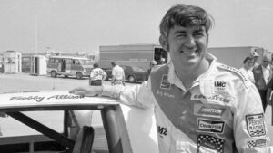 Read more about the article Bobby Allison, NASCAR Hall of Famer, dies at 86