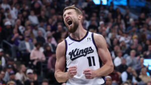 Read more about the article Domas becomes first NBA player to reach incredible feat in Kings’ win