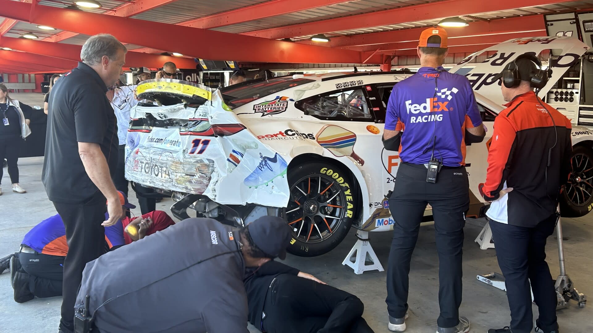 You are currently viewing Denny Hamlin crashes in NASCAR Cup practice at Martinsville, will not make qualifying attempt