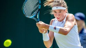 Read more about the article Ex-Wimbledon juniors finalist free to play after doping ban