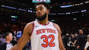 Read more about the article Knicks Injury Tracker: Karl-Anthony Towns questionable for Friday at Pistons due to wrist sprain