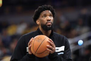 Read more about the article Joel Embiid suspended 3 games by NBA for shoving reporter