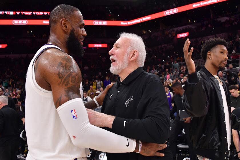 You are currently viewing LeBron James’ mind is on ‘dear friend’ Gregg Popovich’s health, not Lakers vs. Spurs