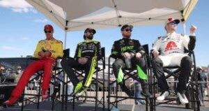 Read more about the article Phoenix live blog: All the updates from NASCAR Championship Weekend