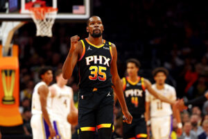 Read more about the article Kevin Durant’s remarkable return provides spark for the Suns in a wide-open West