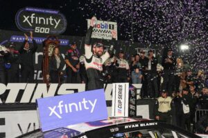 Read more about the article Martinsville NASCAR race winners and losers: Ryan Blaney wins, Kyle Larson eliminated