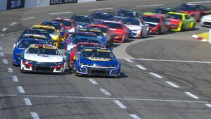 Read more about the article Top 5 things to know about NASCAR Cup season finale at Phoenix Raceway